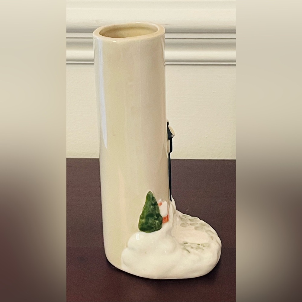 Vintage Otagiri Japan Winter Scene Ceramic Bud Vase In Excellent Condition - Picture 4 of 10